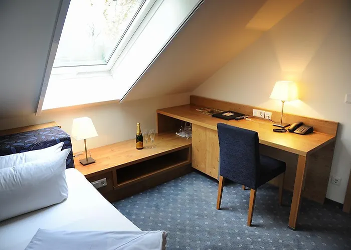 Hotelanlage Starick 호텔 뤼베나우